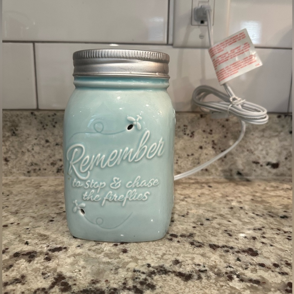 Scentsy Mason Jar Chasing Butterflies Light Blue Wax Warmer